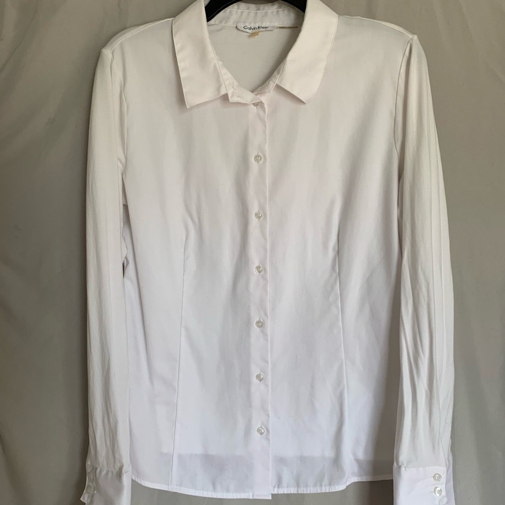 business style white button up  long sleeve top